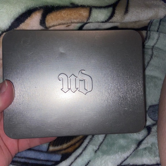 Urban Decay Other - urban decay makeup tin